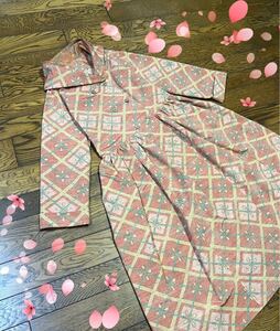 めいく紬/正絹/湯通し加工済み/フードワンピース/コート/羽織り/ダブルボタン/着物リメイク/ハンドメイド/オレンジ、緑、黄色