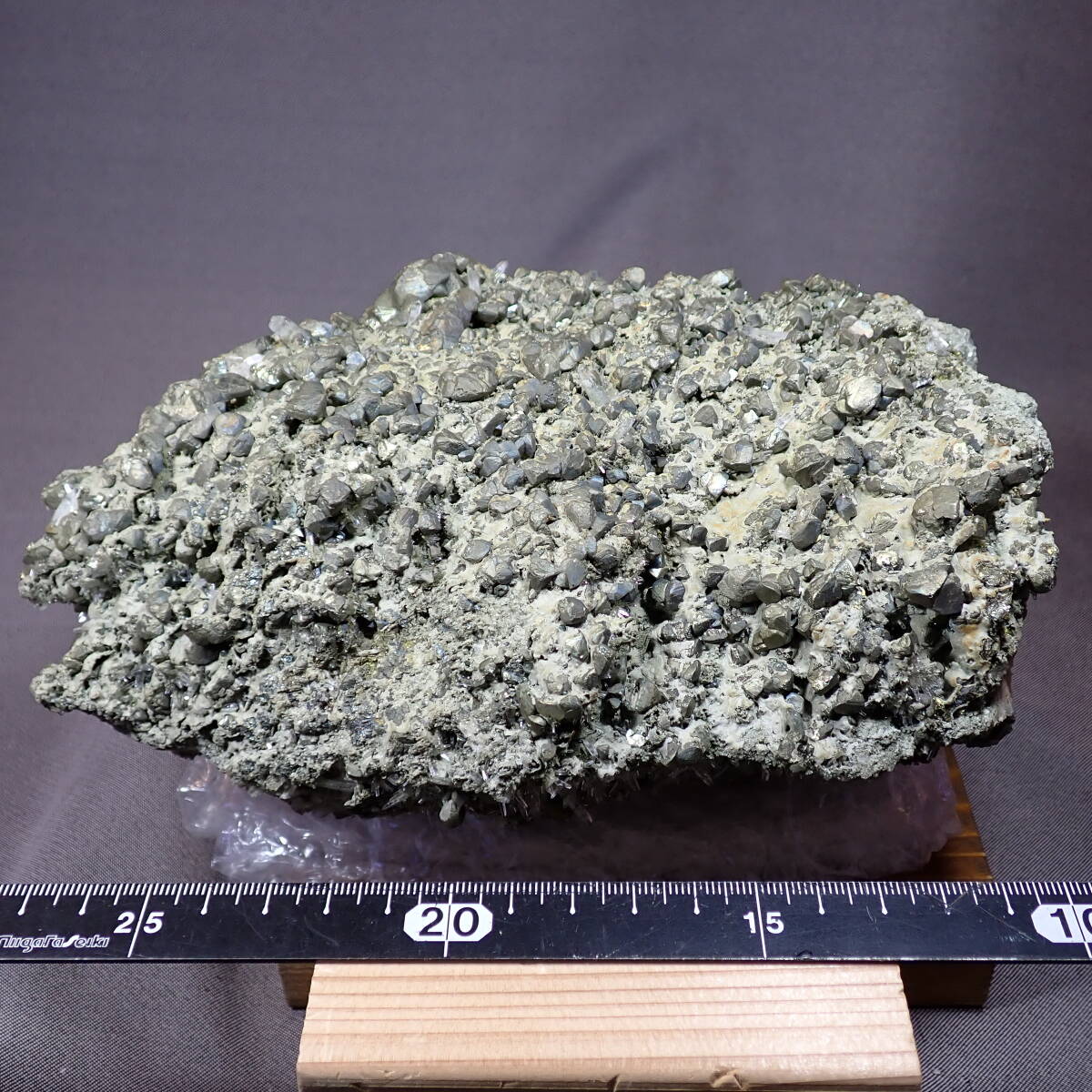 足尾銅山　鉱石　1点もの 足尾銅山の銅鉱石 Chalcopyrite, Ashio Copper Mine, Tochigi