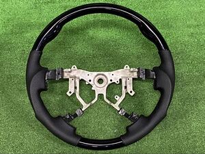 【美品!!】トヨタ 200系 ハイエース用 社外 ガングリップ ステアリング ステアリング ハンドル 黒木目? 倉庫保管品 即納可能