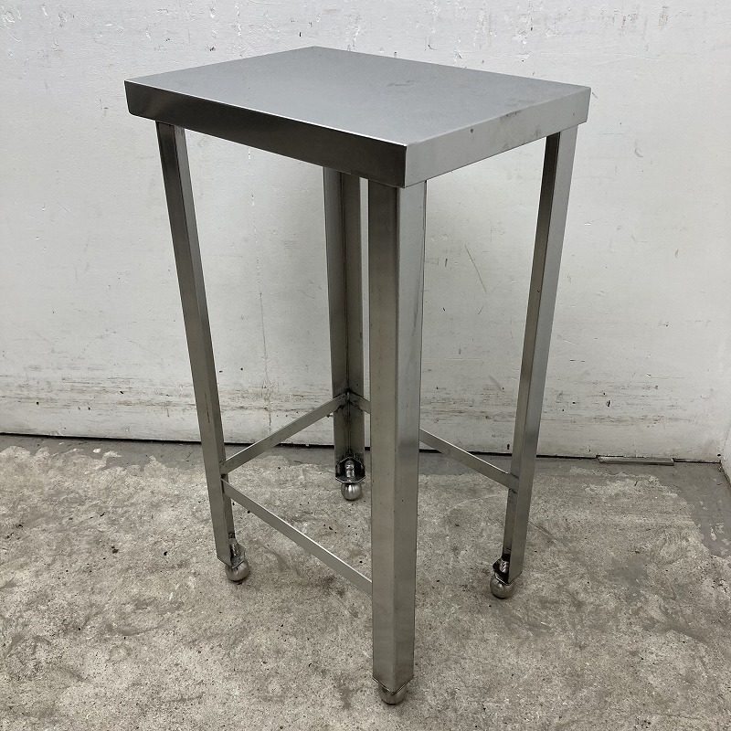 KM001 作業台 ガス台 三方枠 約W400×D600×H700mm KM001 作業台 ガス台 三方枠 約W400×D600×H700mm