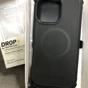 iPhone 16 Pro Max MagSafe 対応 耐衝撃ディフェンダープロケース ブラック