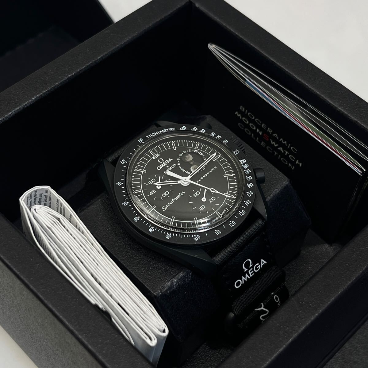 【匿名配送】オメガ×スウォッチ　スヌーピー（ブラック）安心の正規品 匿名配送】オメガ×スウォッチ スヌーピー（ブラック）安心の正規品