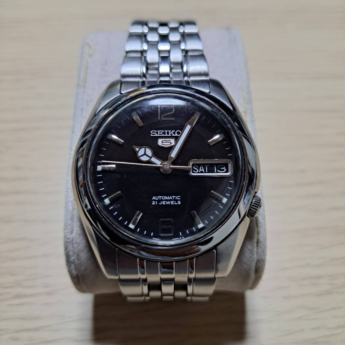SEIKO 自動巻き 7S26-01V0 黒文字盤 21ジュエル SEIKO 自動巻き 7S26-01V0 黒文字盤 21ジュエル - メルカリ