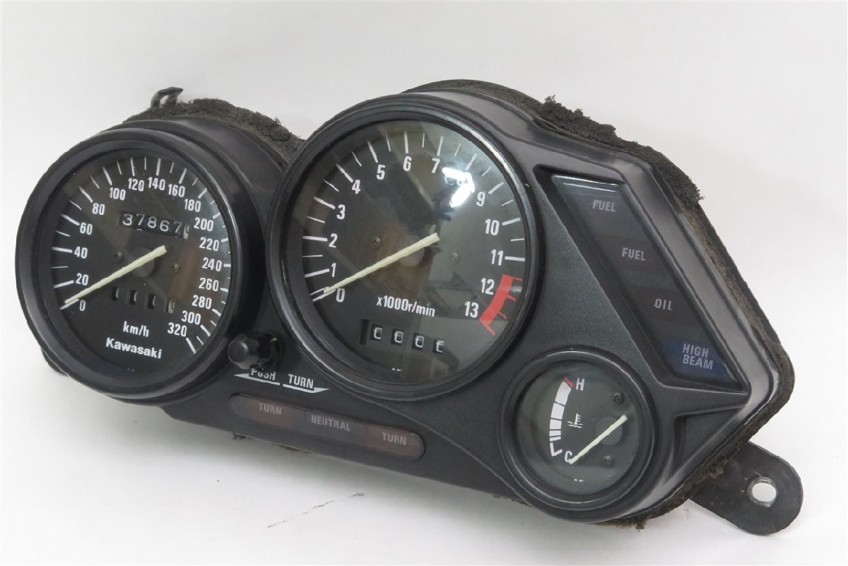 ZZR1100純正スピードメーター GPZ900Rで使用 ZZR1100純正スピードメーター GPZ900Rで使用 カワサキ(純正