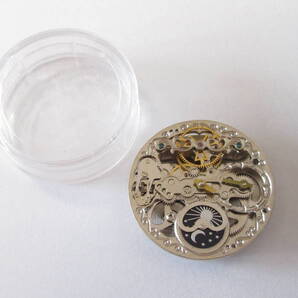 【即決価格】ARCA FUTURA アルカフトゥーラ「腕時計 ウォッチ パーツ 自動巻き ムーブメント」動作済み