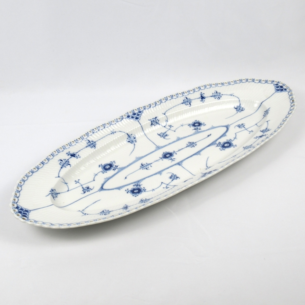 ロイヤルコペンハーゲン フィッシュディッシュ　レア ブルーフルーテッド メガ フィッシュ ディッシュ 60cm|ロイヤル