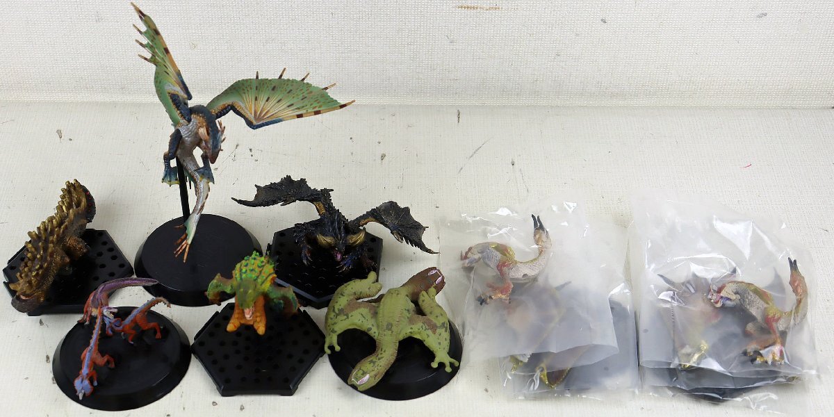 モンスターハンター　フィギュア　8個　まとめ売り 2025年最新】Yahoo!オークション -モンスターハンター