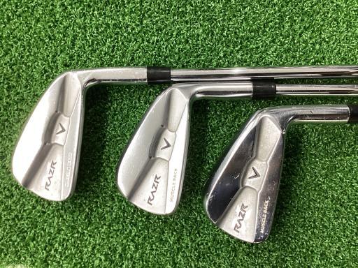 キャロウェイ RAZR X アイアン 左 R 6本セット 美品 人気モデル RAZR X アイアン（6本セット） RAZR X SERIES 65i/60i(アイアン