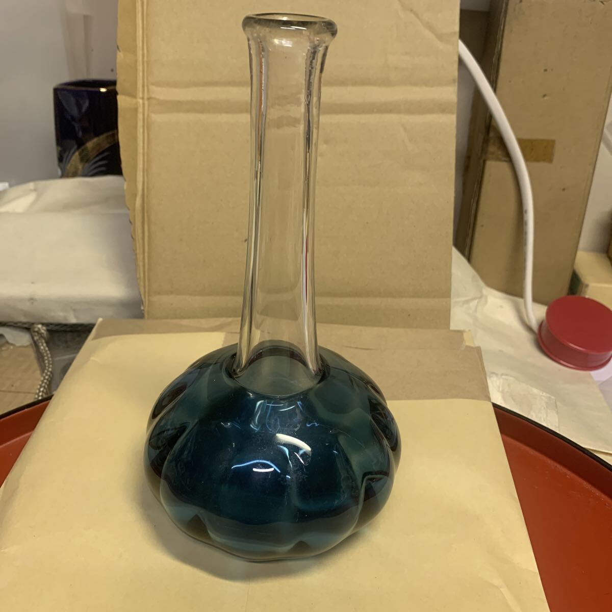 工芸硝子作家　中野良広　花器　共箱　作品集付　サンドブラスト Amazon.co.jp: 花器 工芸硝子作家 中野良広 サンドブラスト 共箱