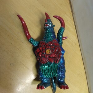 ◆ リペイント (旧)ソフビ 宇宙大怪獣 アストロモンス 高さ約17センチ 定型外390円 ウルトラ怪獣 タロウの1話目怪獣 ◆