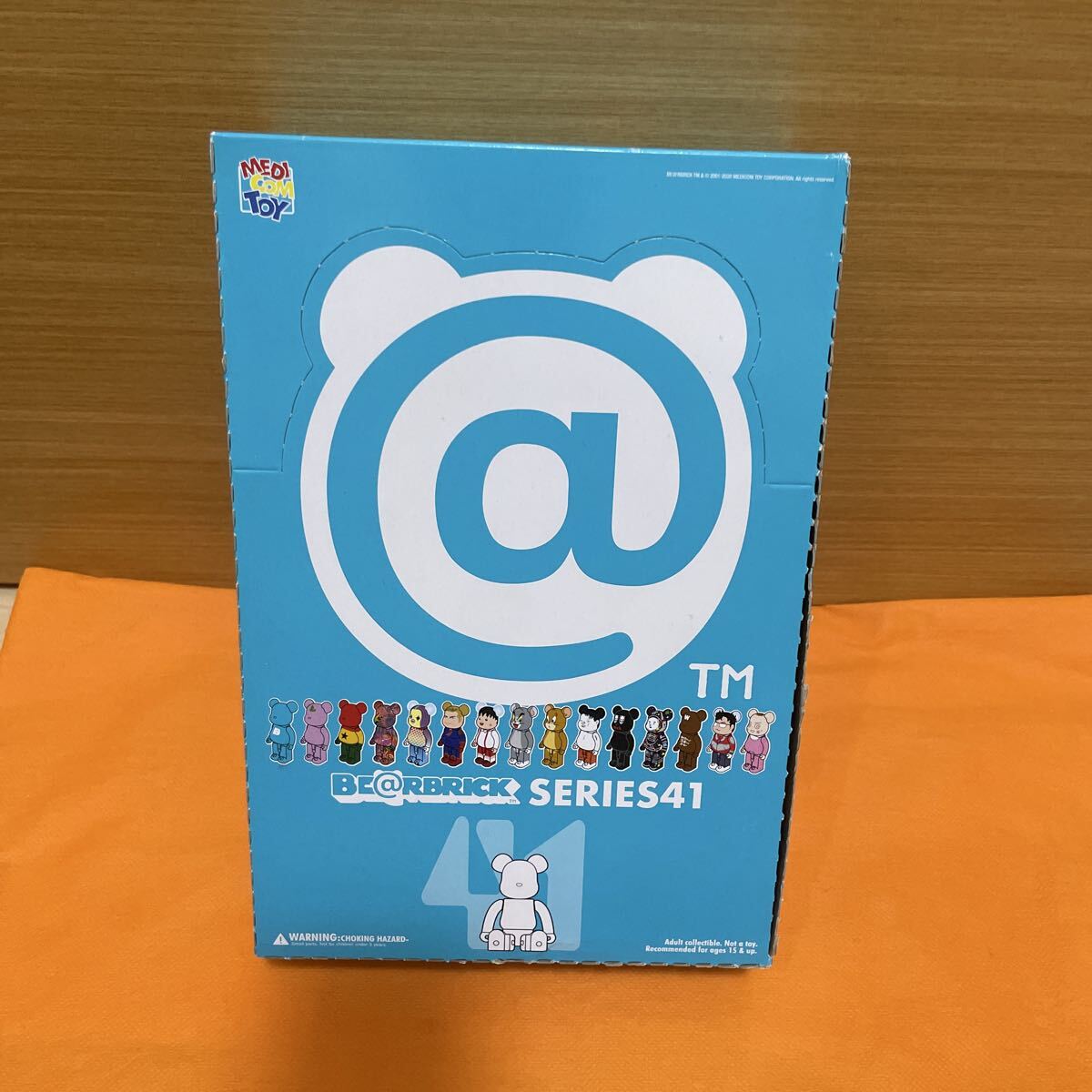 【未開封】激レア　VOLCOM BE@BRICK 100% 未開封】激レア VOLCOM BE@BRICK 100%