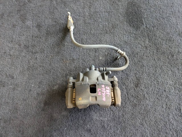 ライフ DBA-JB5 左Fキャリパー フロント 45019-S3K-013