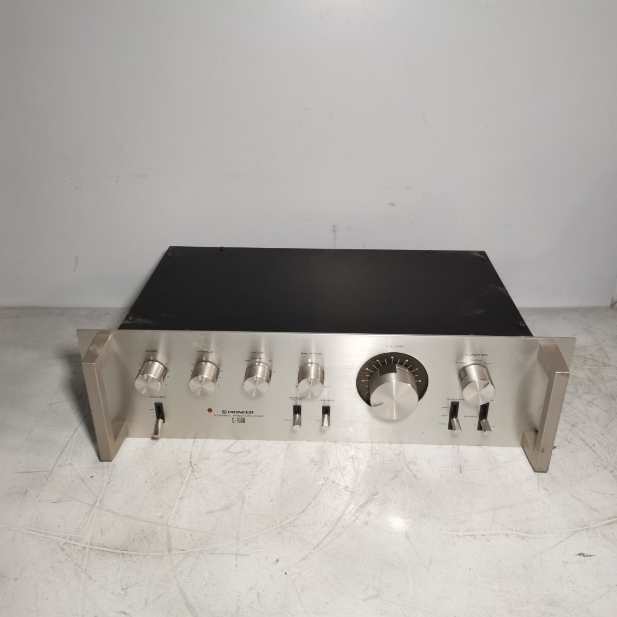 Pioneer C-1500 ステレオプリアンプ Pioneer C-1500 ステレオプリアンプ