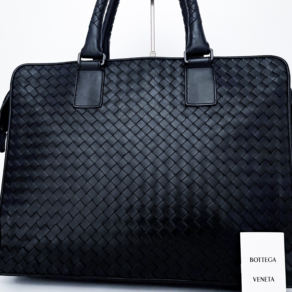 最高級品　ボッテガヴェネタ　トートバッグ　ブラック　カーフスキン　肩掛け　大容量 新品同様 BOTTEGAVENETA ボッテガヴェネタ トートバッグ ラージ