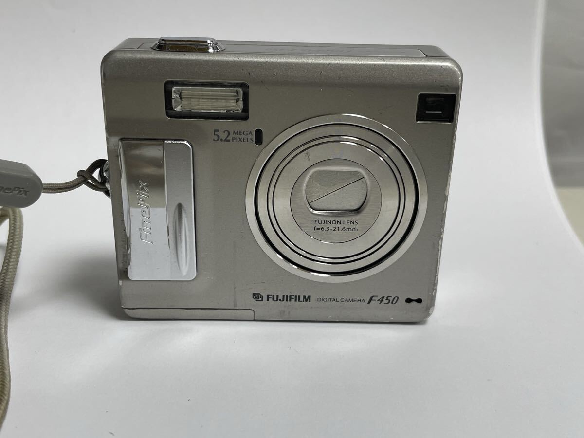 FUJIFILM Finepix F450 コンパクトデジタルカメラ The Fujifilm Finepix F450 Zoom — The Light Slide