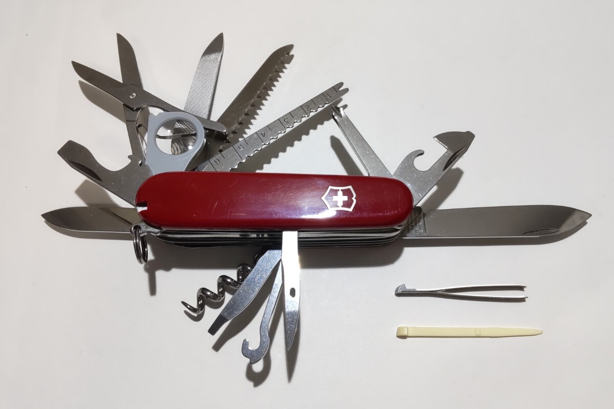 Yahoo!オークション -「ビクトリノックス ナイフ 中古」の落札相場