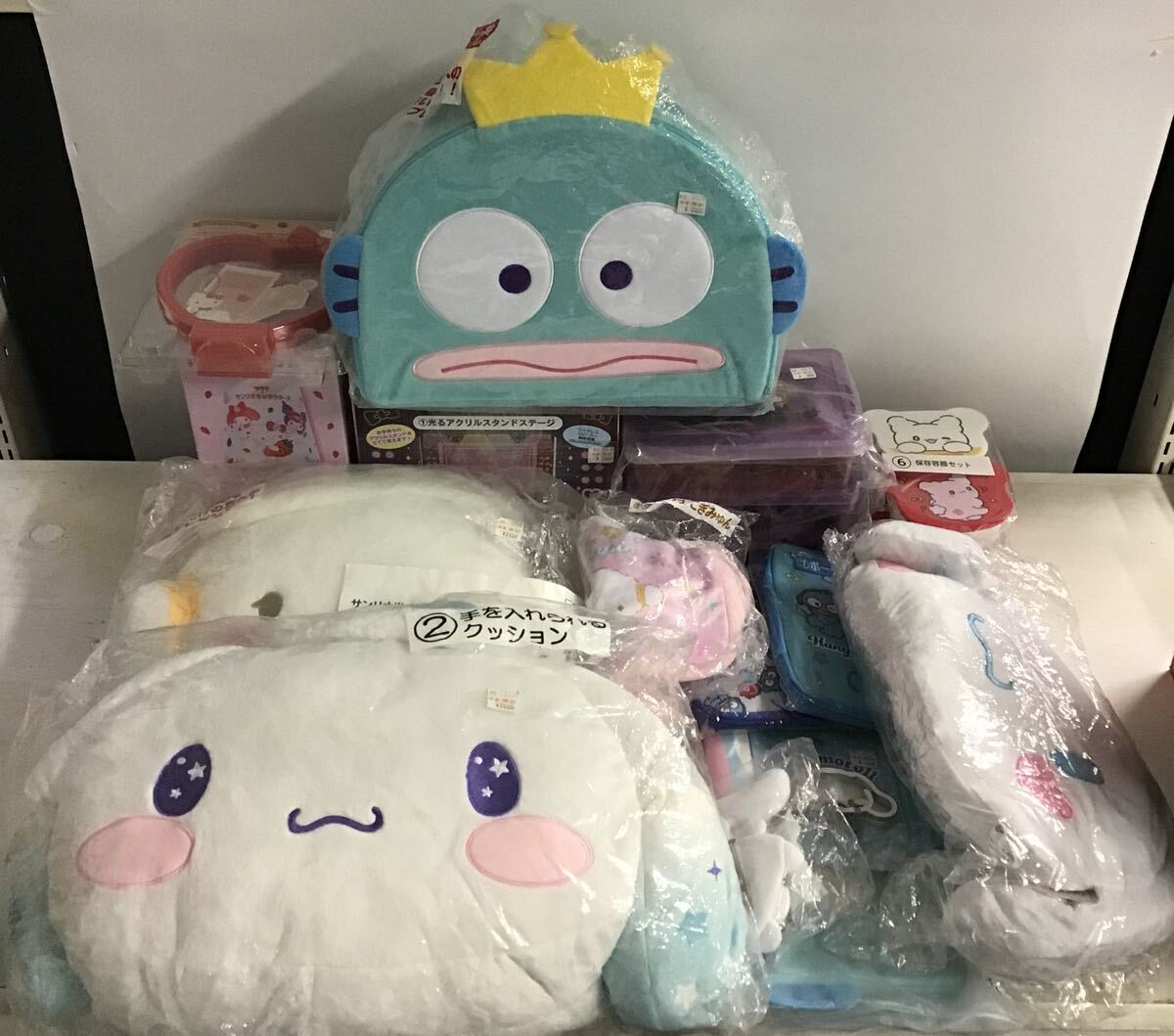 Yahoo!オークション -「サンリオ ハンギョドン グッズ」の落札