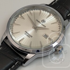 《期間特価1000円引き中!!》ワンランク上のハイクオリティドレスウォッチ【脚線美文字盤とクォーツにして滑らかな運針/新品】日付 黒革