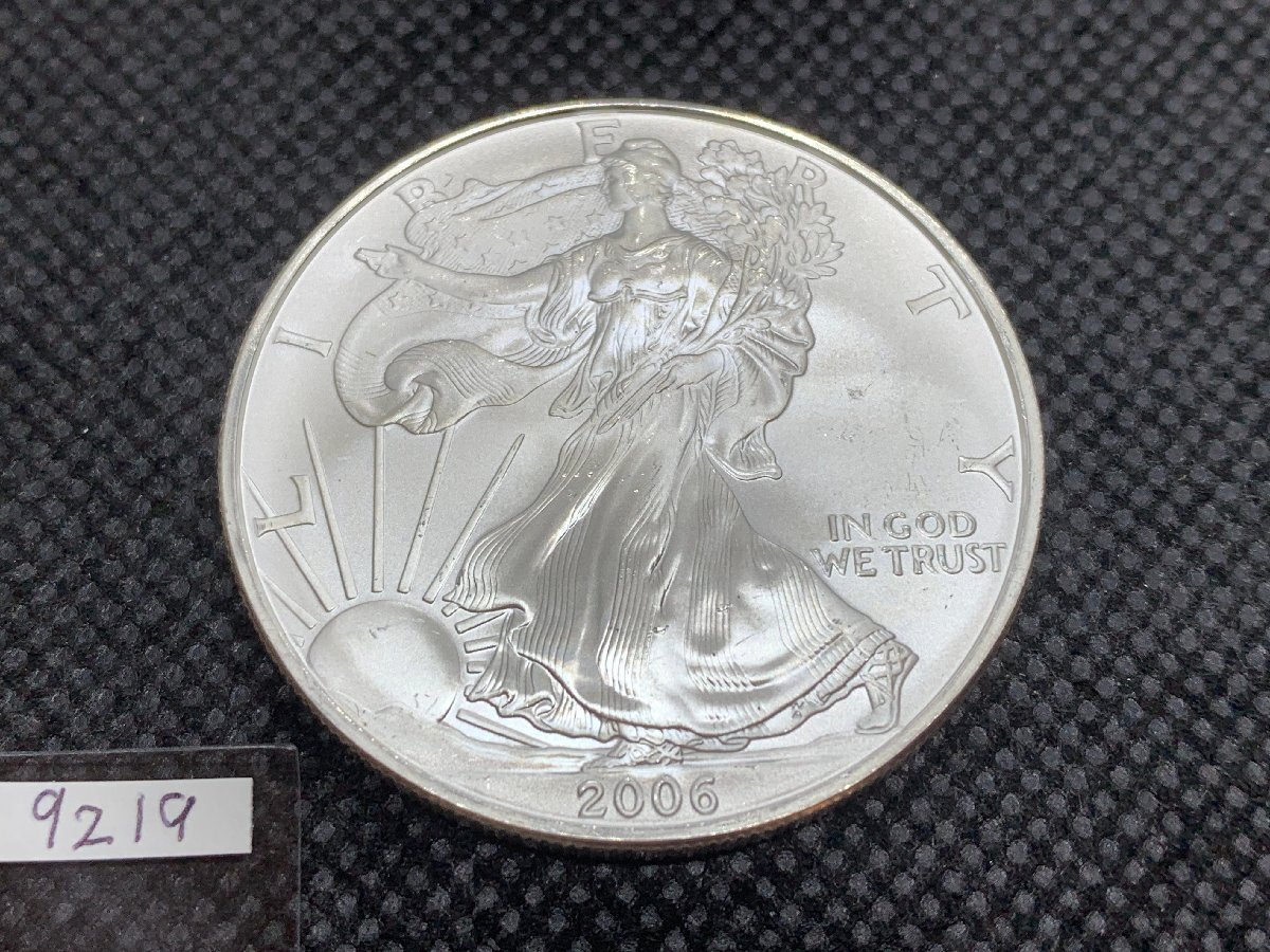 2006年1オンスプレミアム銀貨イーグルカラー版超希少入手困難COA付 Yahoo!オークション -「イーグル銀貨 2006」の落札相場・落札価格