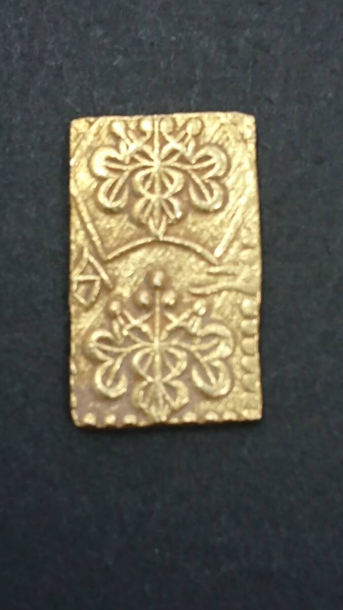 明治二分判金　重さ　約3.05g 明治二分判金 重さ 約3.05g 明治二分判金 ｜骨董品