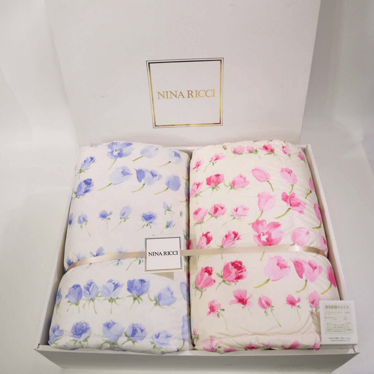 Yahoo!オークション -「ニナリッチ nina ricci」(肌布団) (布団