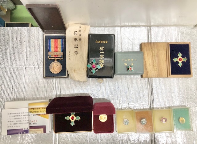 Yahoo!オークション -「勲章バッジ記章徽章」の落札相場・落札価格