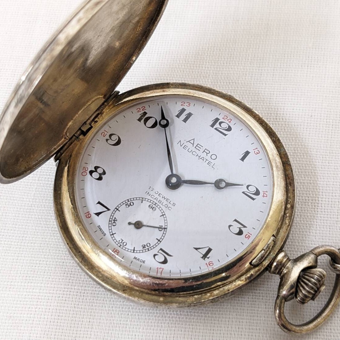 【AERO　懐中時計】NEUCHATEL　17JEWELS　手巻き ☆レア AERO NEUCHATEL 懐中時計 手巻 スモセコ スイス製 腕時計