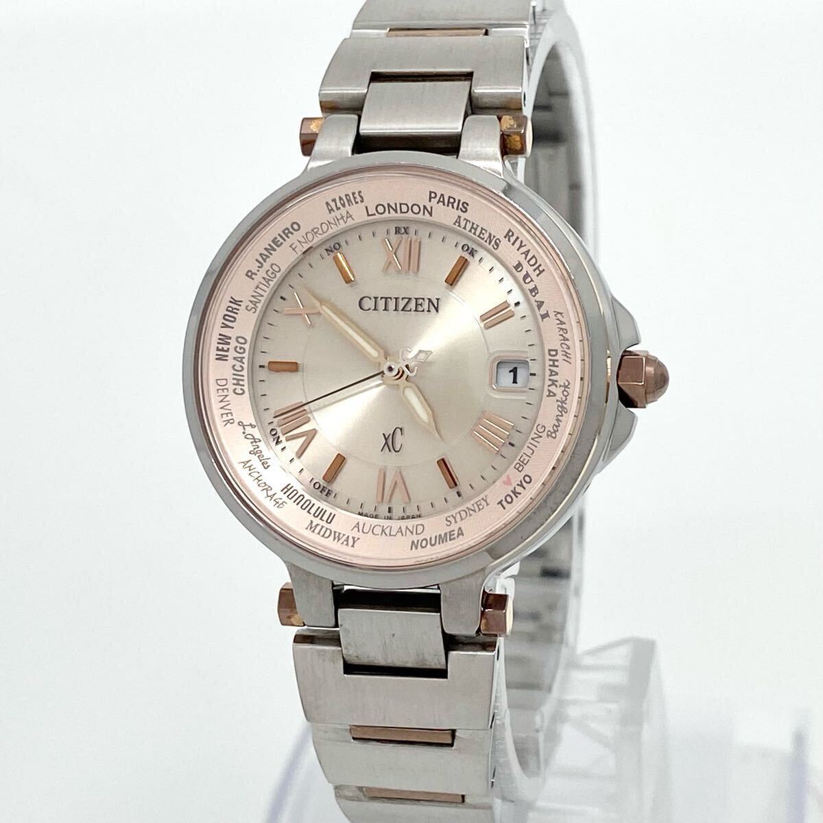 美品❣クロスシーxC H240　シルバー文字盤　チタン　クロコダイルバンド　稼働 美品❣クロスシーxC H240 シルバー文字盤 チタン クロコダイル