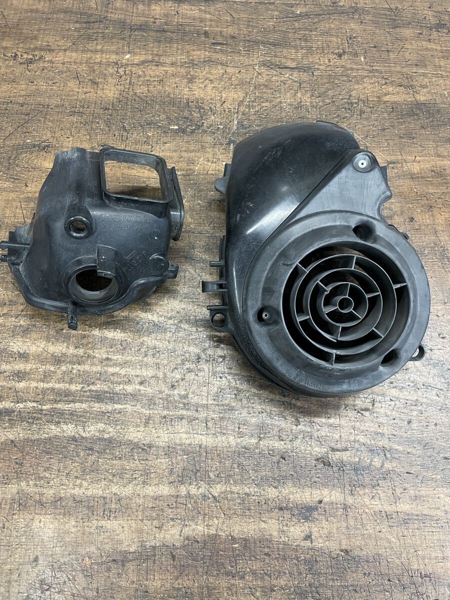 スーパーディオ　不動扱い　実働外し　エンジン　ファンカバー無し 356】割れなし 送料込 AF35 ライブDio ZX 純正 エンジン ファン