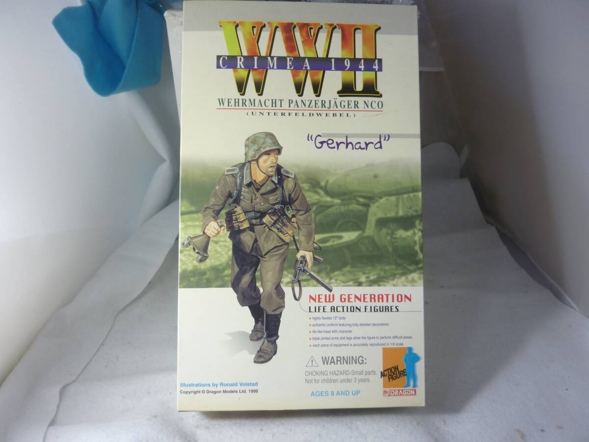 ドラゴン 1/6 コサック騎兵 ミリタリー フィギュア 未使用 希少 ドラゴン 1/6 コサック騎兵 ミリタリー フィギュア 未使用 希少