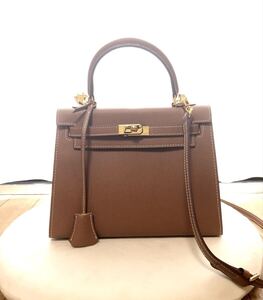 極美品★本革カデナ 2way ケリー風 ハンドバッグ キヤメル