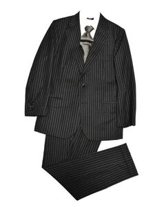 #257★Ermenegildo Zegna TROPICAL★ゼニア★黒に白系ストライプ美しい艶感は上品に見え高級感も演出のお洒落な2釦シングルスーツAB4本切羽