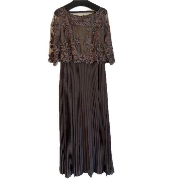 プリーツロングワンピース レース袖 結婚式 パーティードレス グレー