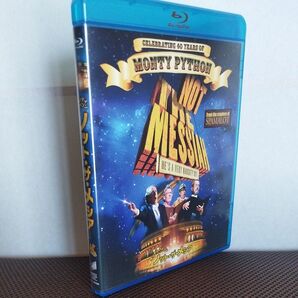 モンティパイソン ノットザメシア (Blu−ray Disc) エリックアイドルマイケルペイリンテリージョーンズオーブリーパウエル
