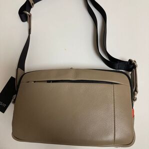 IS/IT イズイット レザー ショルダーバッグ シュルビ 984102 トーブ 正規品 新品