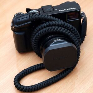 パラコード カメラストラップ 黒 一眼レフ ミラーレス レザー おしゃれ