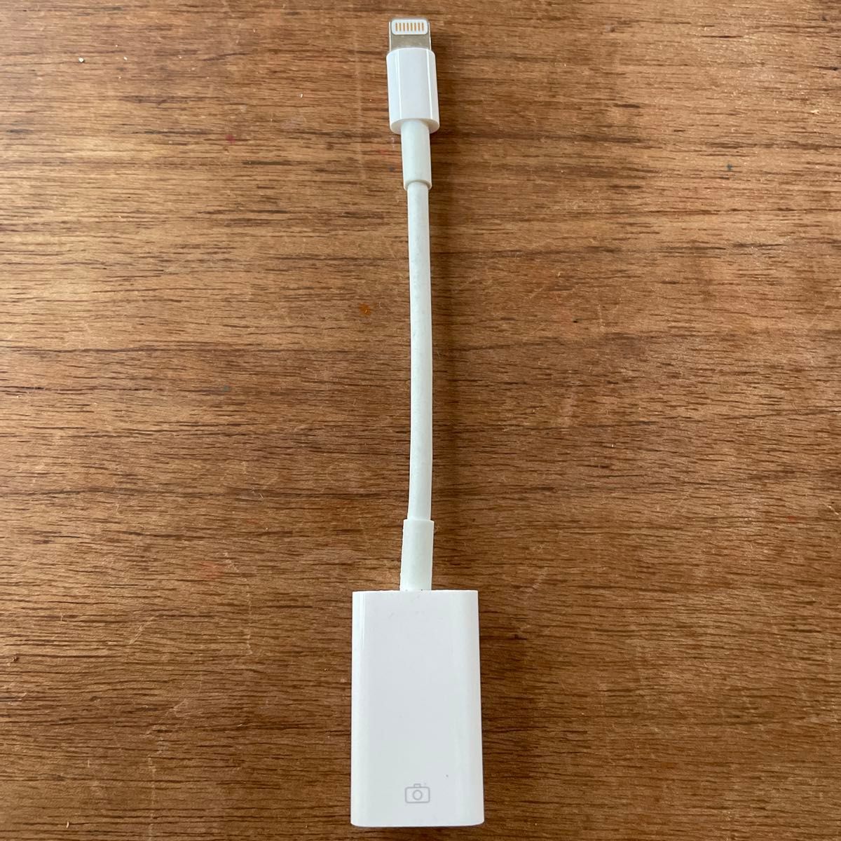 箱なし Apple Lightning - SDカードカメラリーダー (A1595)