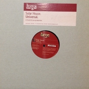 12inchレコード　SOLAR HOUSE / UNIVERSAL