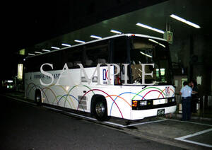 Ｆ【バス写真】L版1枚　関東バス　ブルーリボン　枚方線　宇治号
