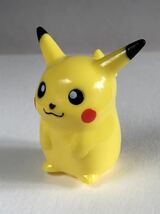 ポケットモンスター/ポケモン/ピカチュウ ミニフィギュア/poke'mon/2001/made in japan/メイド イン ジャパン/任天堂/Nintendo/中古品_画像3