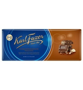 Fazer Karl Fazer ファッツェル カールファッツエル ヘーゼルナッツ チョコレート 20 枚 x 200gセット フィンランドのチョコレートです