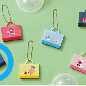 familiar ファミリア カプセルトイ 新品未使用 トートバッグ型キーチェーン ガチャガチャ