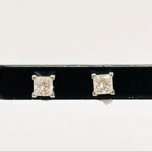 Tiffany&Co ティファニー PT950 プラチナ スクエア プリンセスカット ダイヤ 一粒 ピアス