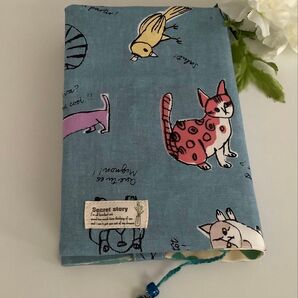 ブックカバー 文庫本サイズ ハンドメイド しおり紐付き