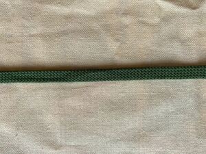 細コード・平紐・靴紐(深緑・モスグリーン)2m／未使用・新品