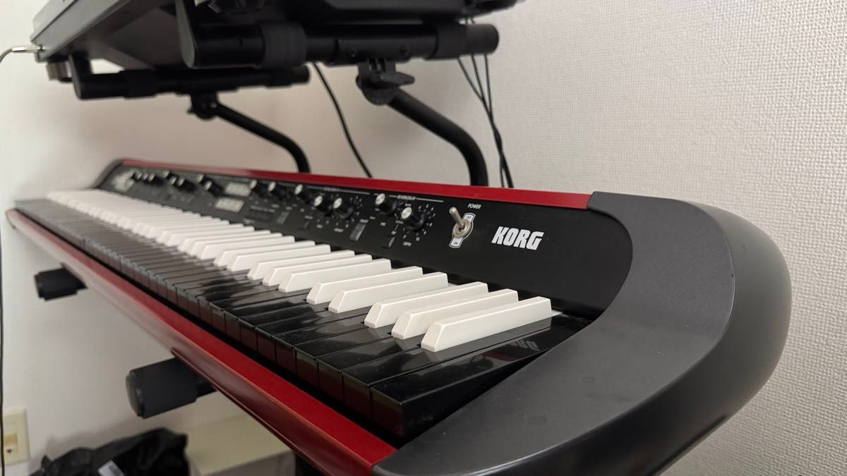 美品 希少 Nord Stage Revision B 88鍵 純正ケース付き シンセサイザー