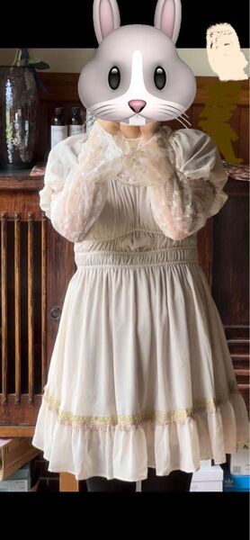 アクシーズファム ワンピース ベージュ ゴールド ビジュー