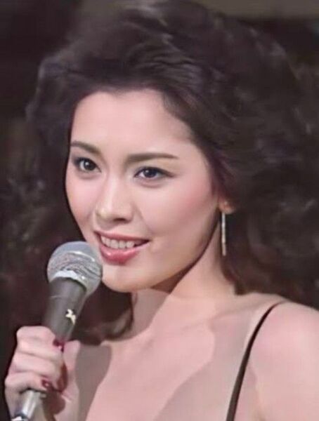 松坂慶子 写真集 帯付 美品 初版本 サイン入り付録写真付