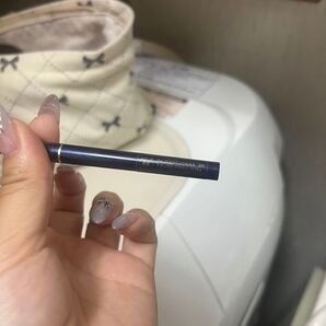 使用済み眉ペン