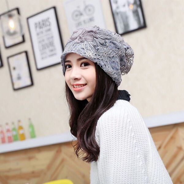 【グレー、灰色】花モチーフ付き ニット帽 レディース 秋冬 防寒 おしゃれ ケア帽子 薄手 帽子 春夏秋 ターバンキャップ カーキ